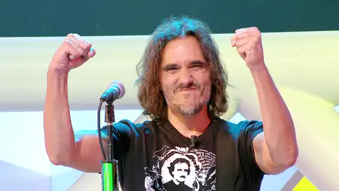 Joaquín hace sentir a Jorge Fernández como un "bicho raro" con un éxito de Sebastián Yatra y Reik en 'La ruleta de la suerte' Joaquín hace sentir a Jorge Fernández como un "bicho raro" con un éxito de Sebastián Yatra y Reik en 'La ruleta de la suerte'