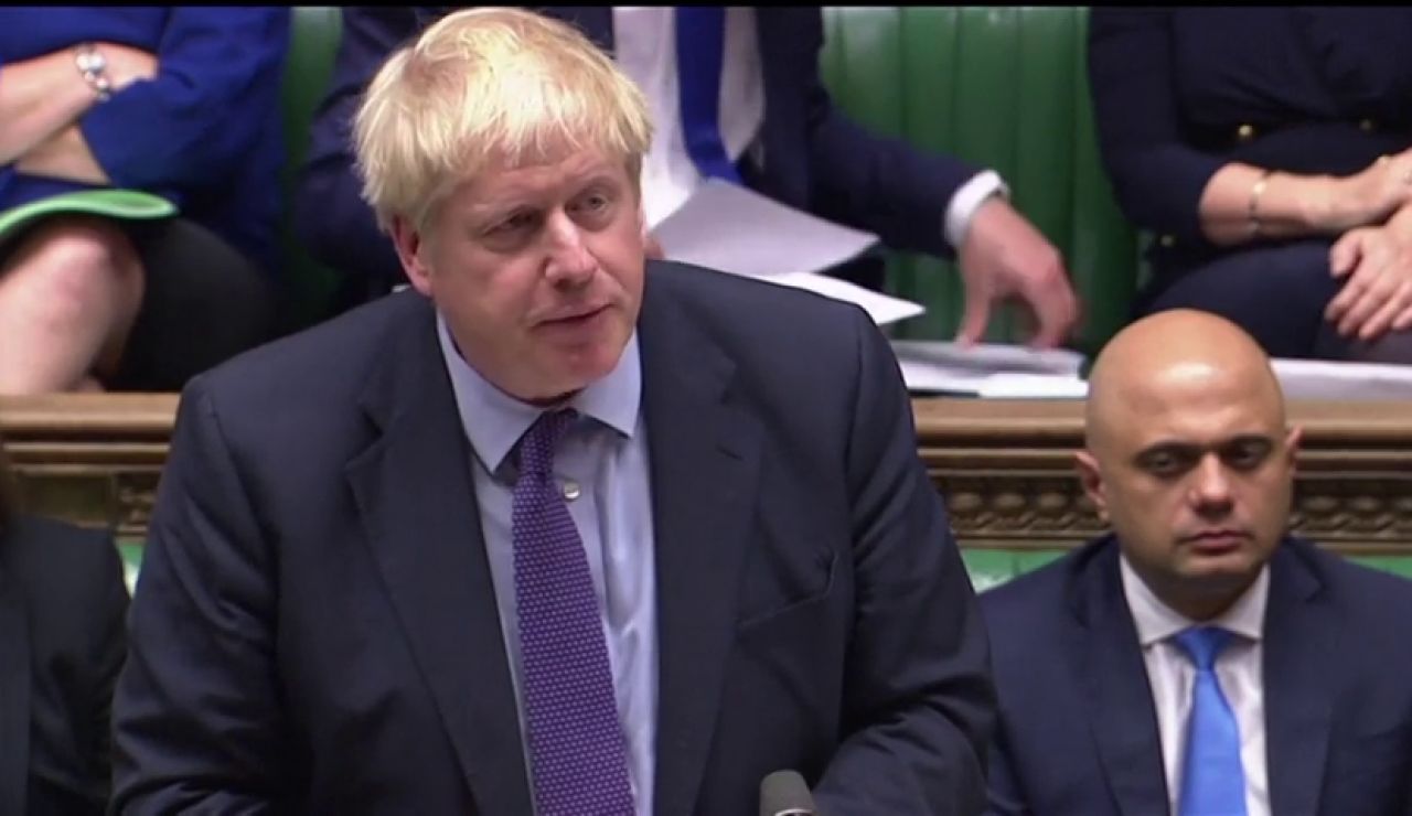 Boris Johnson convocará elecciones si el Parlamento no le vota su ley en tres días Boris Johnson convocará elecciones si el Parlamento no le vota su ley en tres días