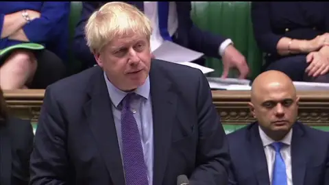 Boris Johnson convocará elecciones si el Parlamento no le vota su ley en tres días Boris Johnson convocará elecciones si el Parlamento no le vota su ley en tres días