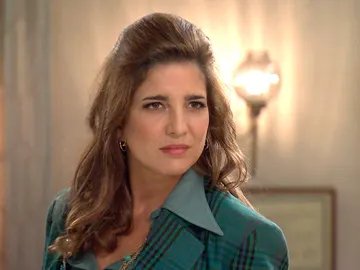 Irene trata de malmeter para reconquistar a Armando Irene trata de malmeter para reconquistar a Armando