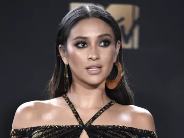 Shay Mitchell Shay Mitchell