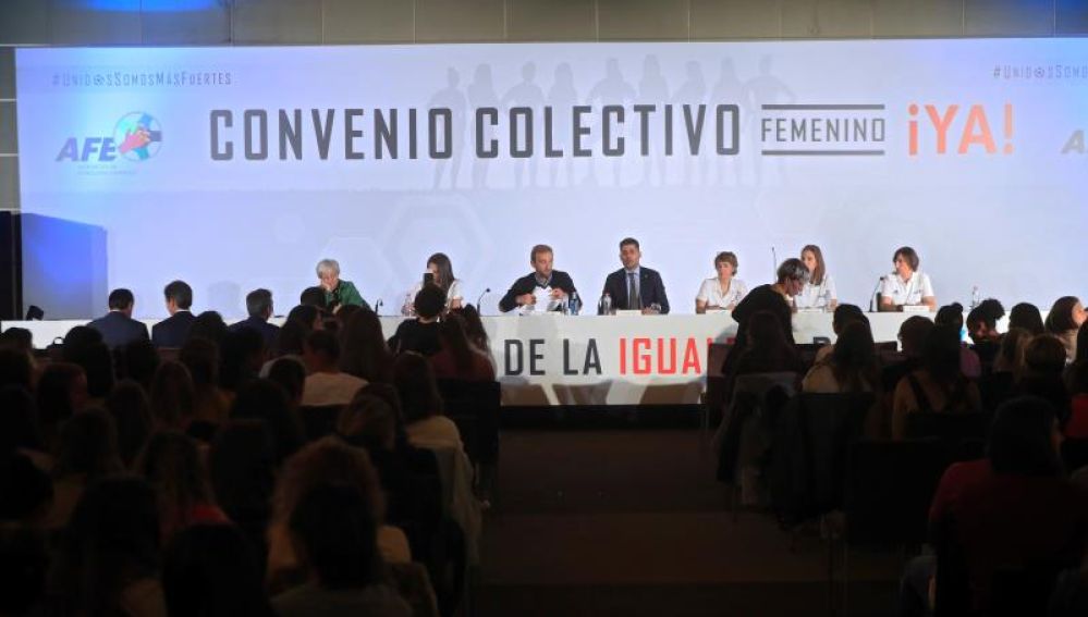 FIFPro respalda a las futbolistas españolas en una "huelga histórica"