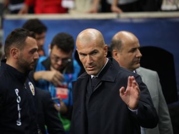 Zidane, en el campo del Galatasaray