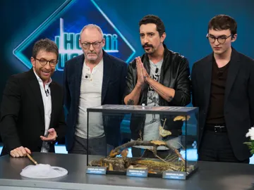 Los actores de 'Juego de Tronos' descubren la lengua de las mariposas en 'El Hormiguero 3.0' Los actores de 'Juego de Tronos' descubren la lengua de las mariposas en 'El Hormiguero 3.0'