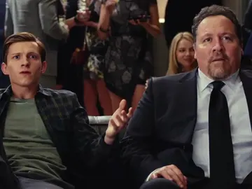 Tom Holland y Jon Favreau como SpiderMan y Happy en Marvel Tom Holland y Jon Favreau como SpiderMan y Happy en Marvel