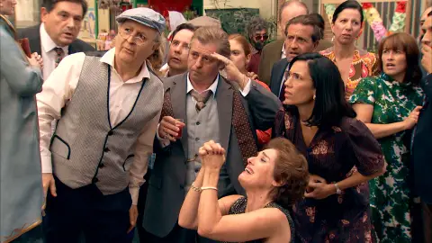 La Plaza de los Frutos vivía un milagro en plena celebración de la verbena del Beato Serafín La Plaza de los Frutos vivía un milagro en plena celebración de la verbena del Beato Serafín