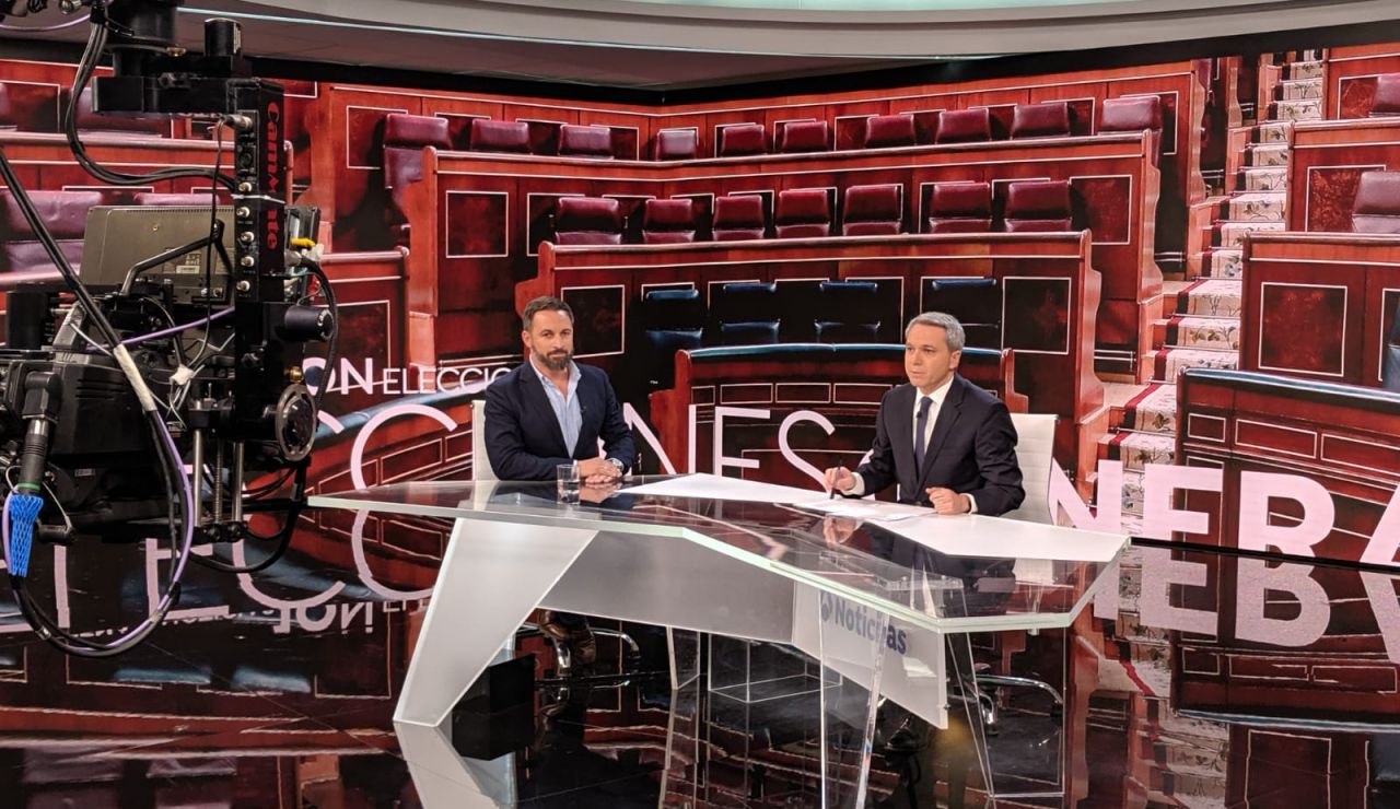 Santiago Abascal en una entrevista en Antena 3 Noticias Santiago Abascal en una entrevista en Antena 3 Noticias