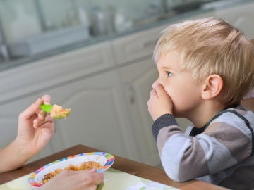 Niño sin apetito Niño sin apetito