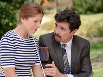 Armando revive un secreto del pasado: “Julia se está metiendo en la boca del lobo sin saberlo” Armando revive un secreto del pasado: “Julia se está metiendo en la boca del lobo sin saberlo”