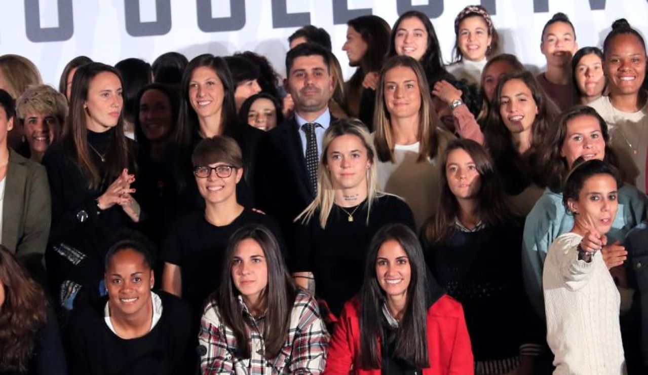 Las jugadoras de la Primera Iberdrola tras la reunión Las jugadoras de la Primera Iberdrola tras la reunión