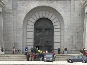 Las imágenes del ensayo para la exhumación de Franco Las imágenes del ensayo para la exhumación de Franco