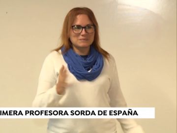 Lidia Domínguez, la primera profesora sorda de España