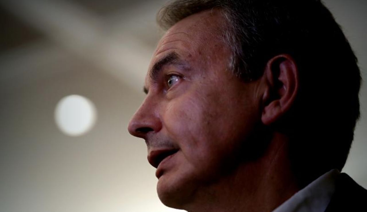 Zapatero sobre exhumación de Franco Zapatero sobre exhumación de Franco