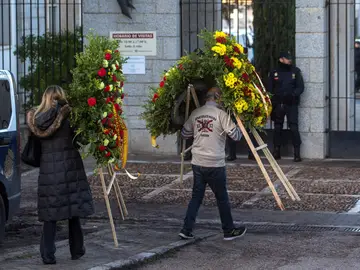 Coronas de flores para Franco Coronas de flores para Franco