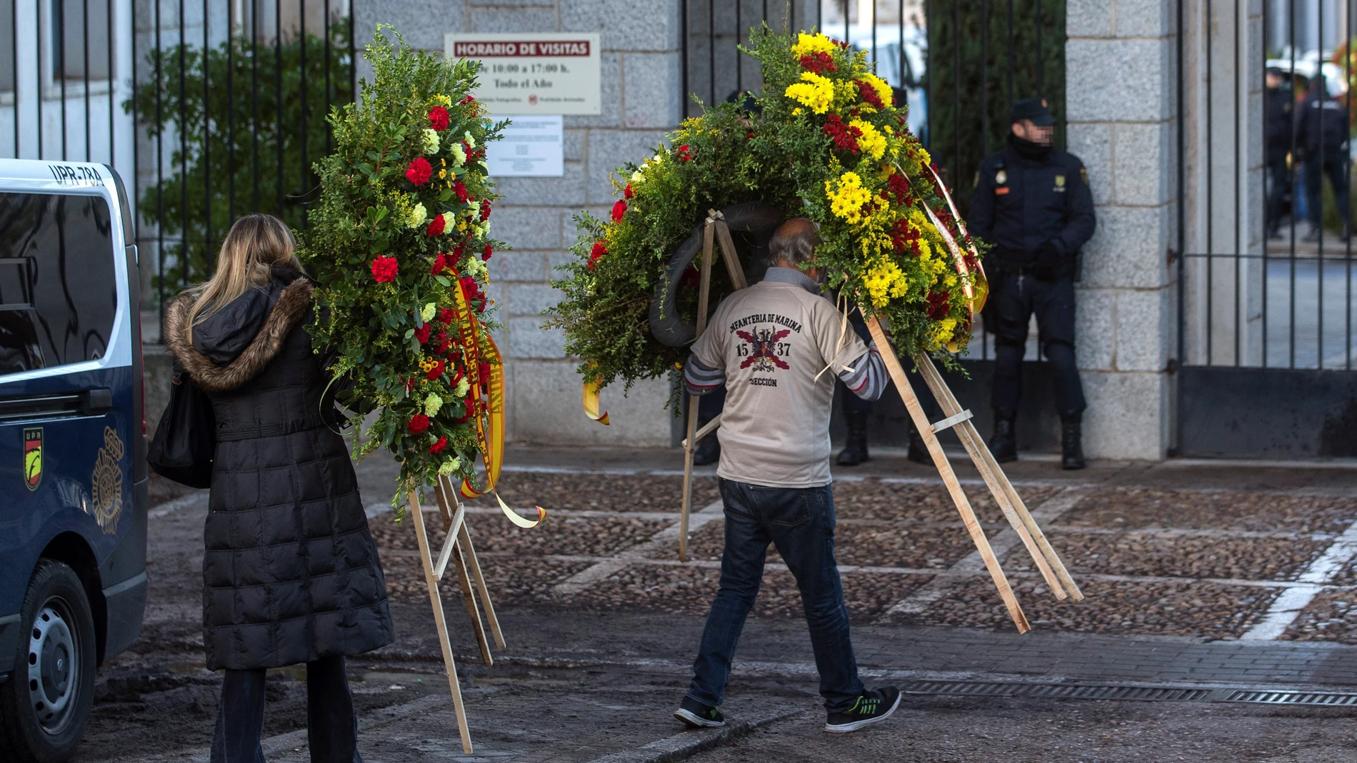 Coronas de flores para Franco Coronas de flores para Franco