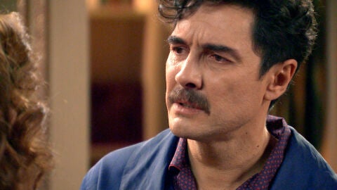 Armando, a Julia: “Mírame a los ojos y dime que no sientes nada por él”
