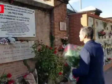 Pedro Sánchez homenajea a las Trece Rosas Pedro Sánchez homenajea a las Trece Rosas