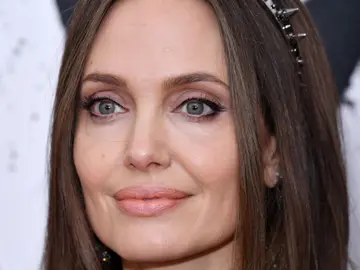 Angelina Jolie Angelina Jolie