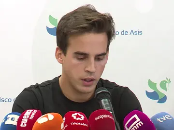 El torero Gonzalo Caballero, tras su cogida: "Me metí el puño en la herida para cortar la sangre, pensaba que la vida se me iba" El torero Gonzalo Caballero, tras su cogida: "Me metí el puño en la herida para cortar la sangre, pensaba que la vida se me iba"