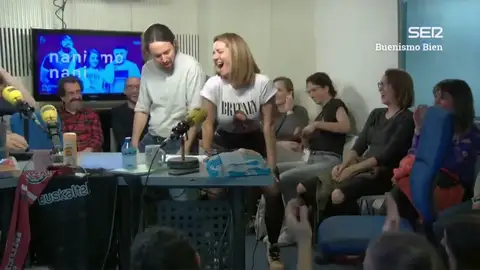 Elecciones generales 2019: Pablo Iglesias se atreve a 'perrerar' la canción 'La Gasolina' Elecciones generales 2019: Pablo Iglesias se atreve a 'perrerar' la canción 'La Gasolina'
