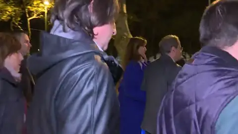 El séquito de Torra impide que los periodistas le pregunten por el sumario de los CDR El séquito de Torra impide que los periodistas le pregunten por el sumario de los CDR