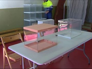 Cataluña blindada con un fuerte dispositivo policial para el 10-N Cataluña blindada con un fuerte dispositivo policial para el 10-N
