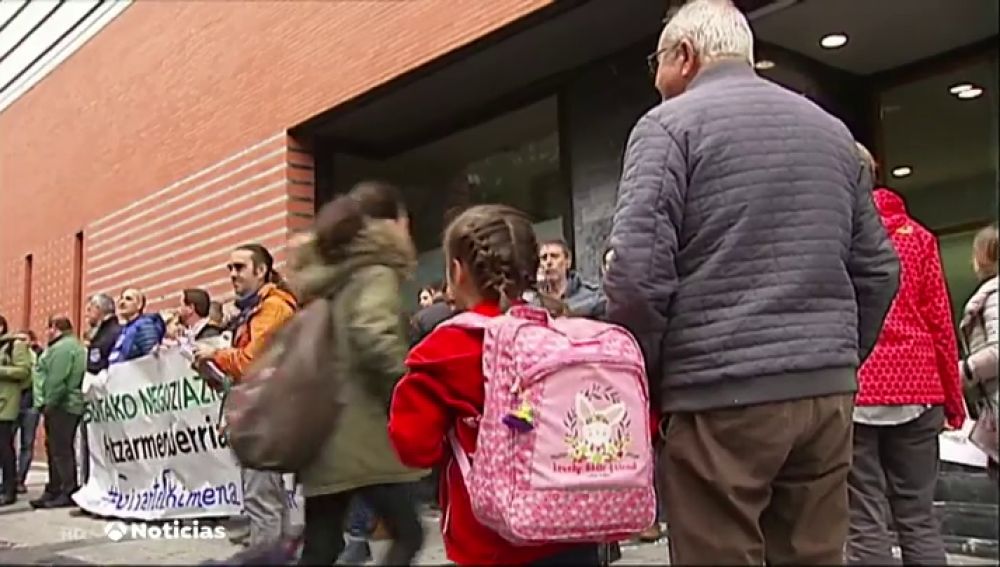 La huelga de los colegios concertados dejará a más de 100.000 alumnos sin clase el próximo mes