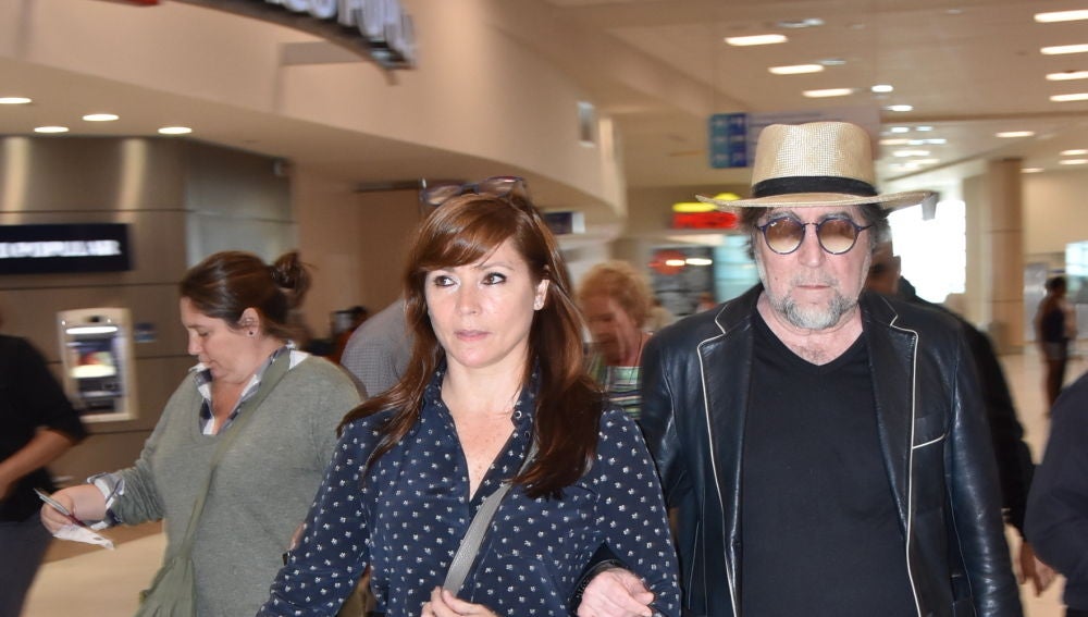 Joaquín Sabina y Jimena Coronado