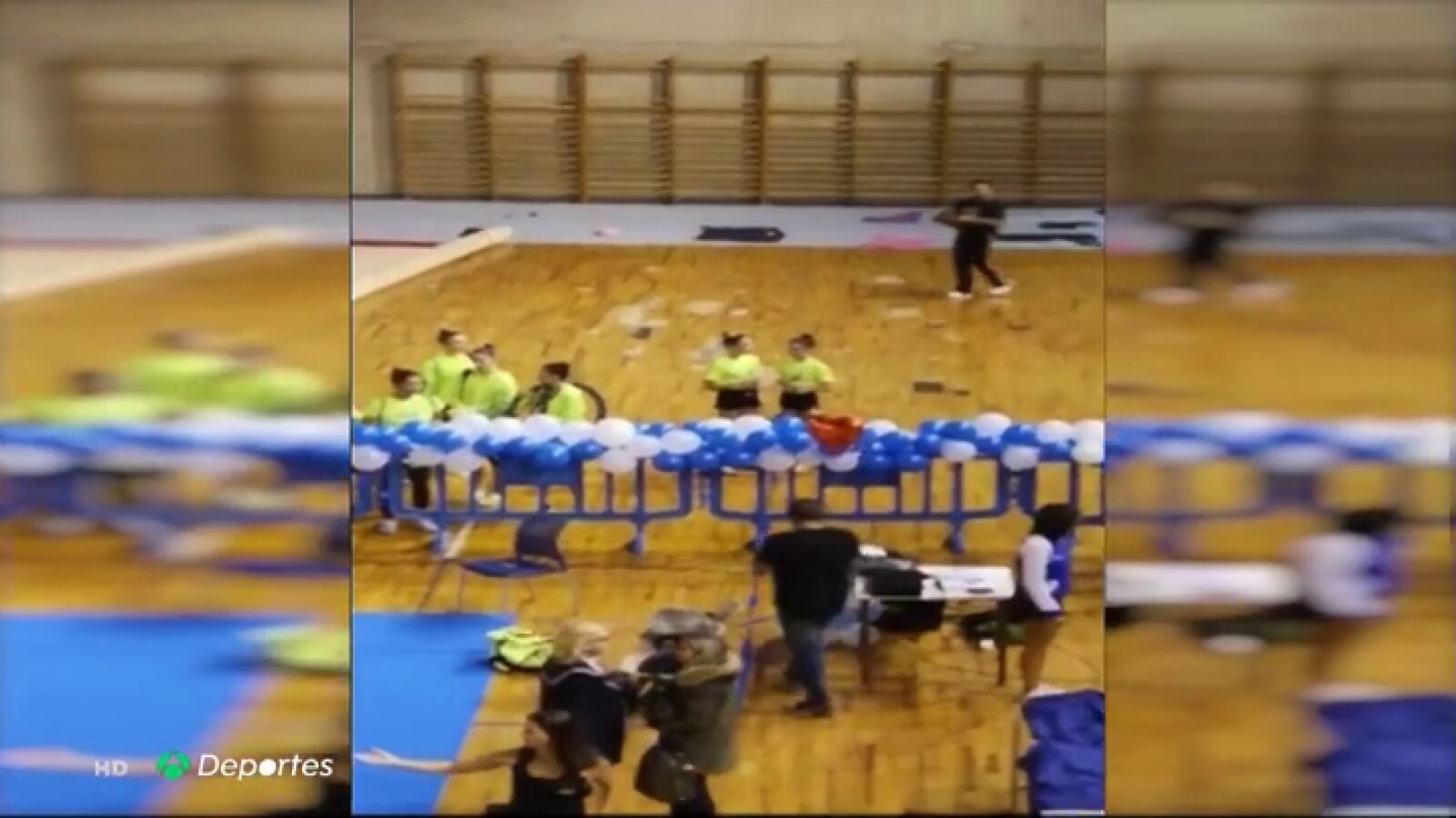 Un diluvio encharca el pabellón donde se disputaba el campeonato canario de Gimnasia: 