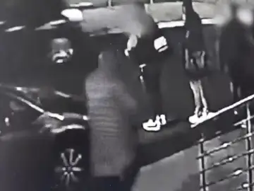 Matan de un tiro en la cabeza en plena calle a Ljbumir Markovic, líder de los ultras del Partizán Matan de un tiro en la cabeza en plena calle a Ljbumir Markovic, líder de los ultras del Partizán
