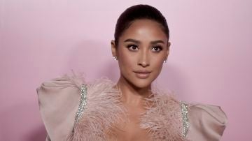 Shay Mitchell en una de sus últimas apariciones públicas