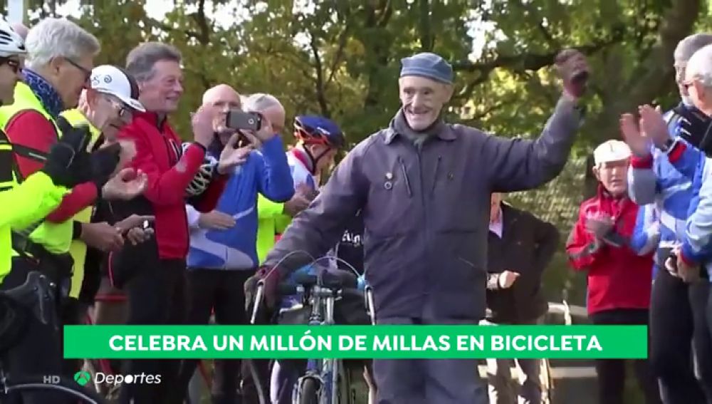Un británico de 82 años logra recorrer 1.600.000 kilómetros con su bici