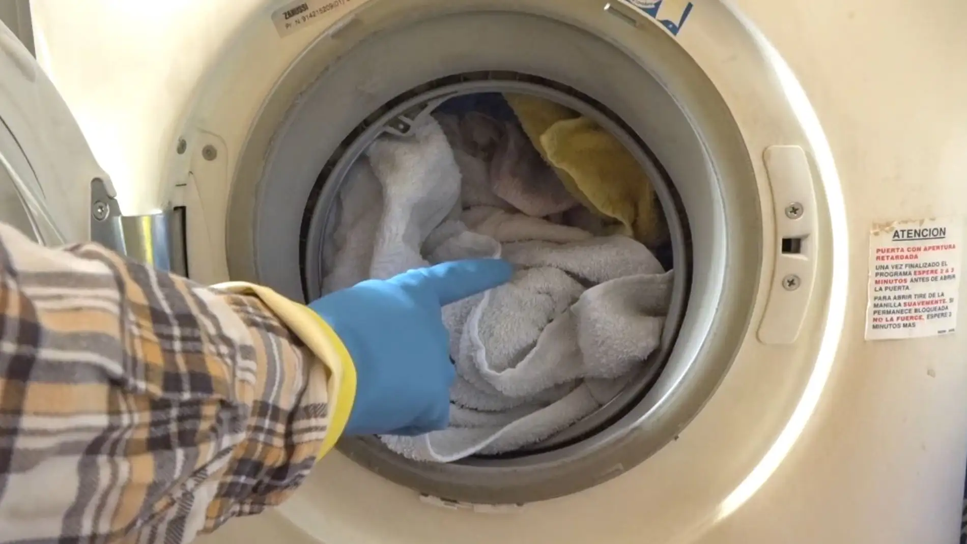 quitar el olor a humedad de las toallas sin esfuerzo- Vídeo