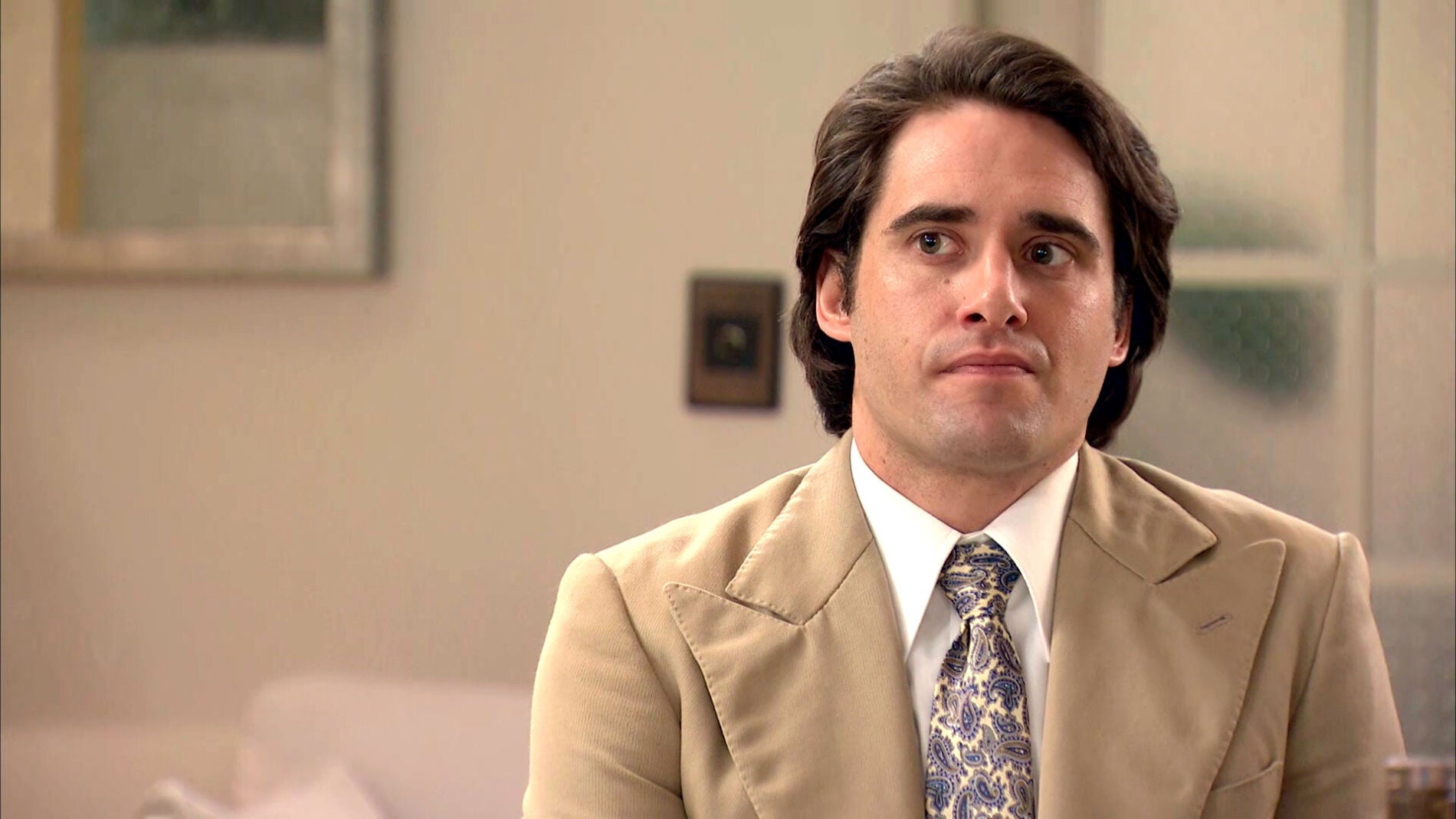 Jacobo cede al desprecio de Armando