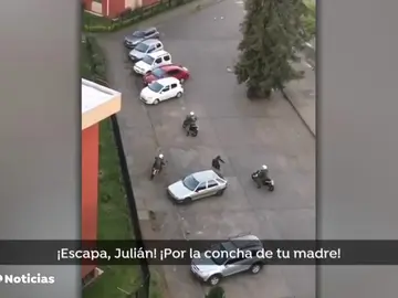 La imagen viral de una persecución en Chile que reaviva las críticas contra el gobierno y los protocolos de la policía La imagen viral de una persecución en Chile que reaviva las críticas contra el gobierno y los protocolos de la policía