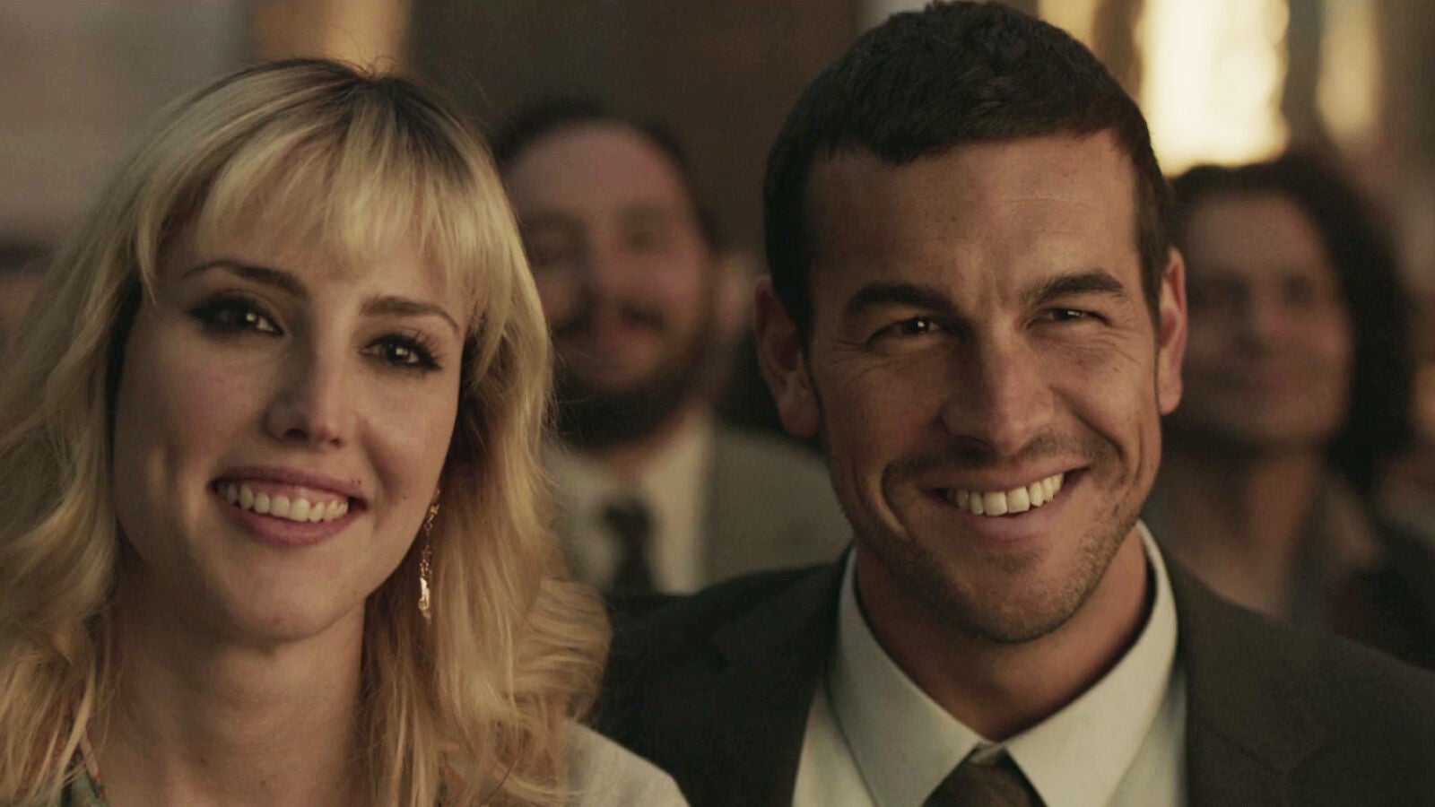 Mario Casas enseña la preciosa canción de Rosalía para 'Adiós', su próxima película