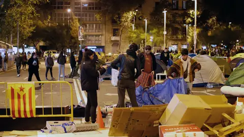 Acampada en la Plaza Universidad de Barcelona Acampada en la Plaza Universidad de Barcelona