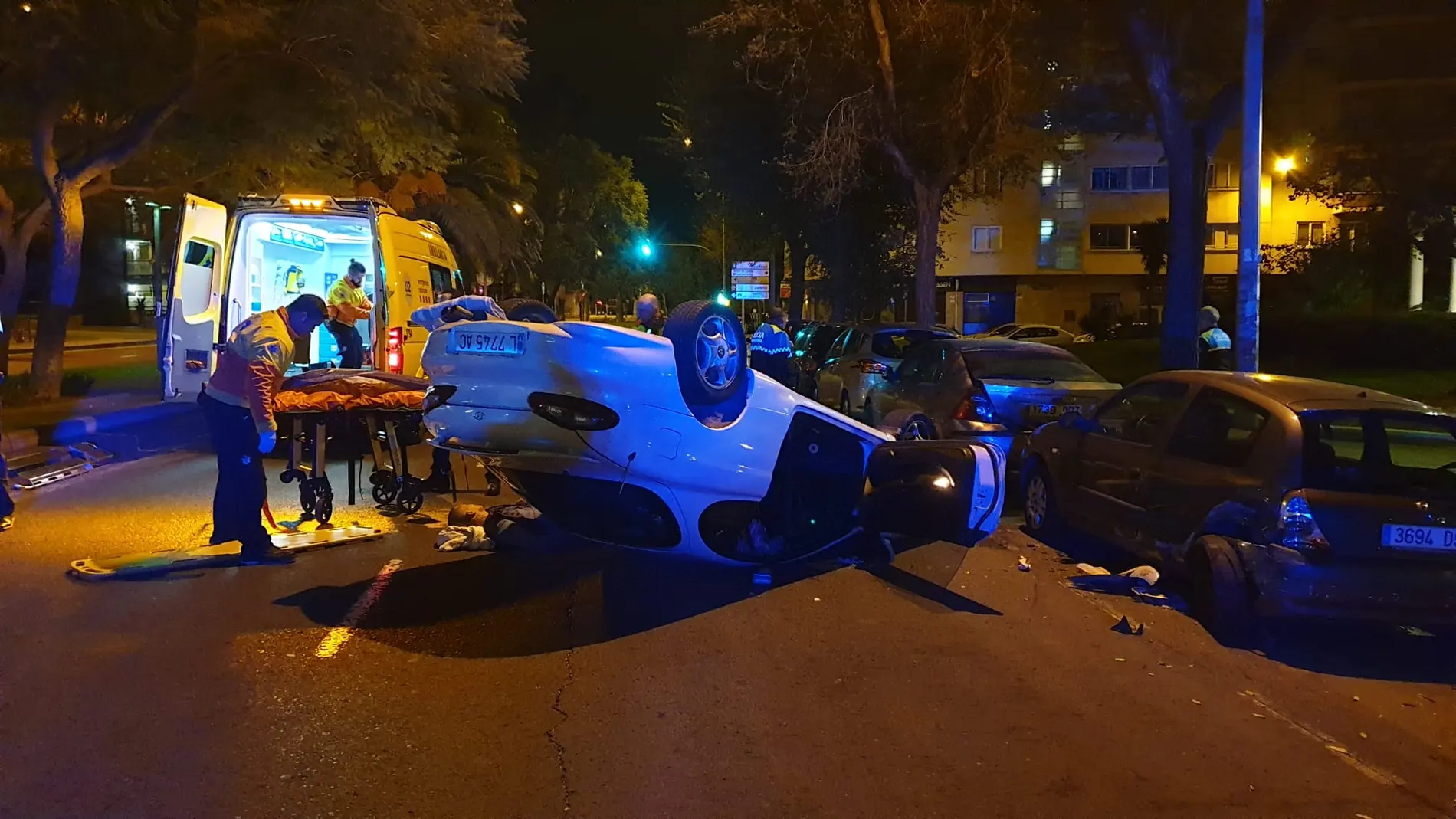 Un conductor impacta sobre cuatro vehículos en Reus Un conductor impacta sobre cuatro vehículos en Reus