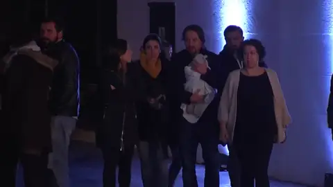 Los principales líderes políticos llegan a sus sedes nacionales para seguir las elecciones generales 2019 Los principales líderes políticos llegan a sus sedes nacionales para seguir las elecciones generales 2019