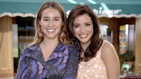 Paula Usero y Carol Rovira, Luisita y Amelia en 'Amar es para siempre' Paula Usero y Carol Rovira, Luisita y Amelia en 'Amar es para siempre'