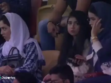 La Supercopa de España se jugará en Arabia Saudí y las mujeres podrán entrar libremente al estadio La Supercopa de España se jugará en Arabia Saudí y las mujeres podrán entrar libremente al estadio