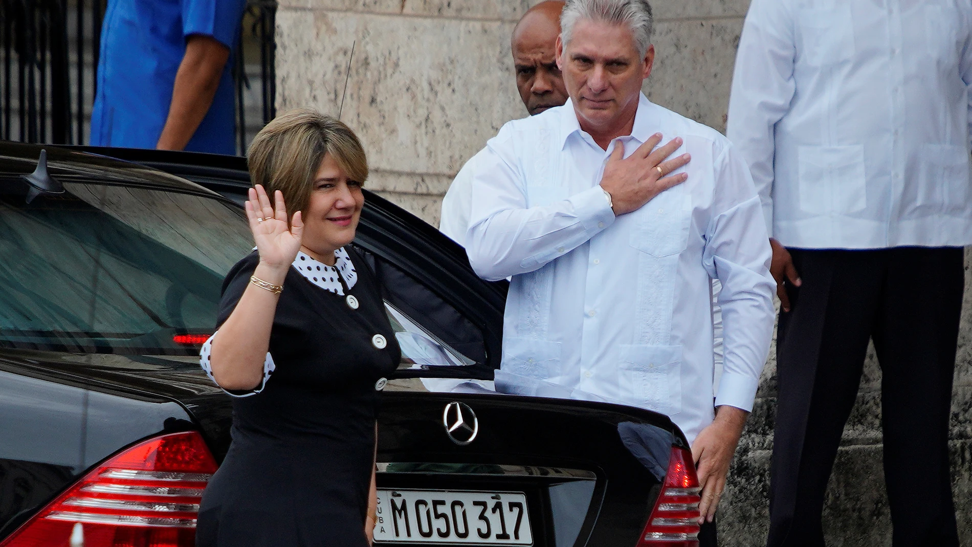 Miguel Díaz-Canel y Lis Cuesta Miguel Díaz-Canel y Lis Cuesta