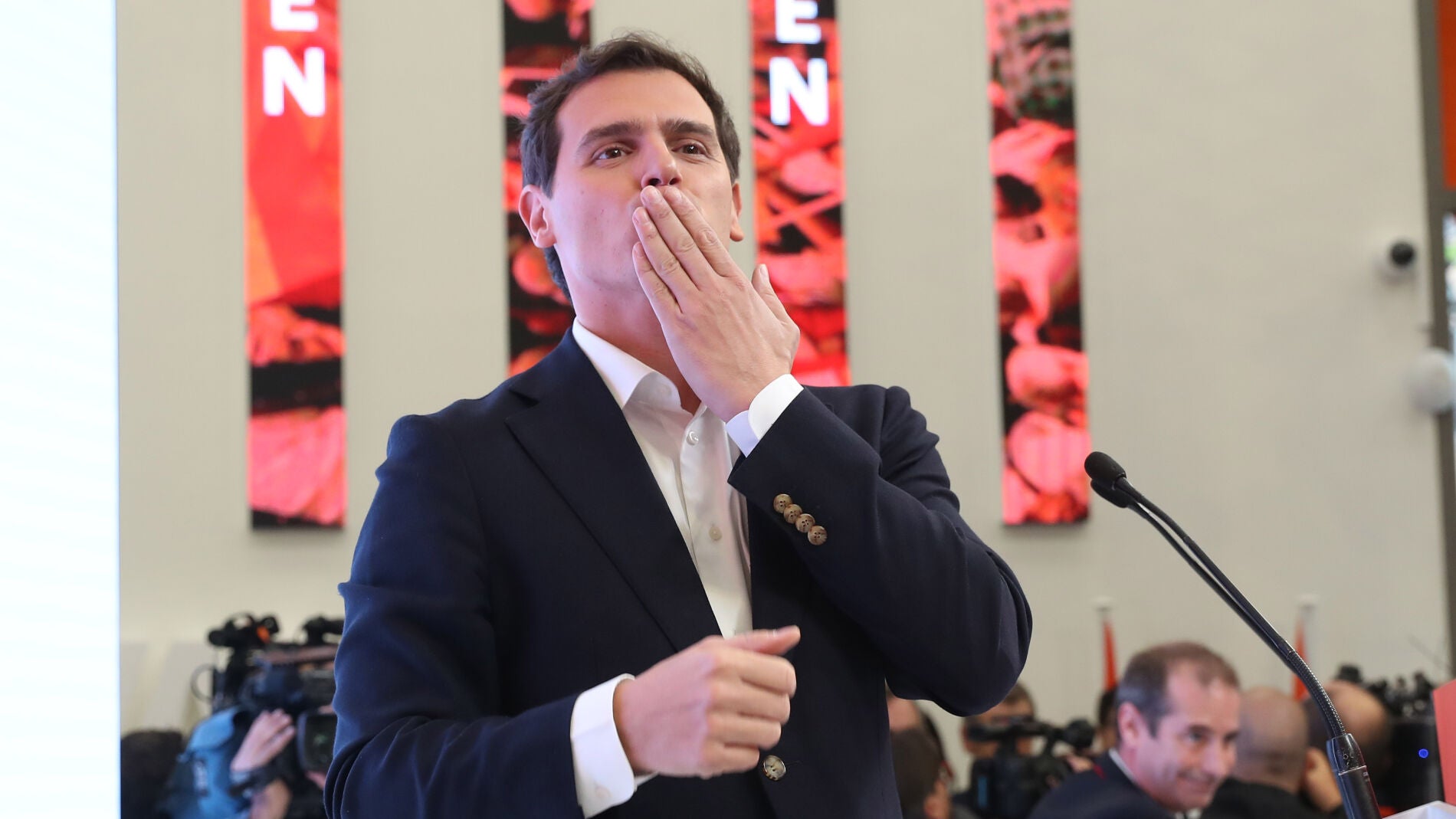 Albert Rivera durante el anuncio de su dimisión 