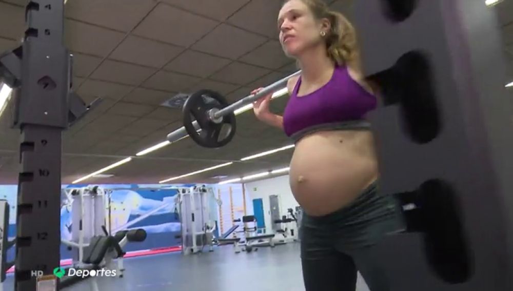 Clara Simal, la atleta que entrena embarazada para volver al maratón 