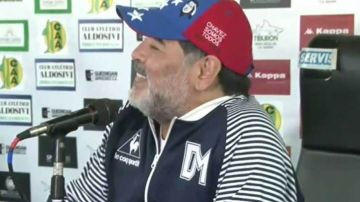 Maradona entrenador de Gimnasia