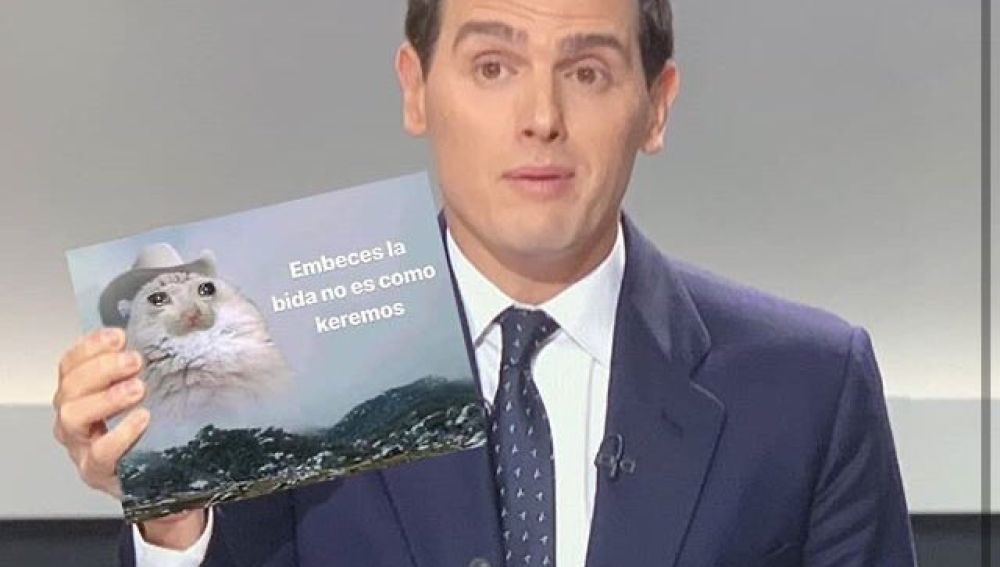 Los memes de la dimisión de Albert Rivera tras la debacle de Ciudadanos