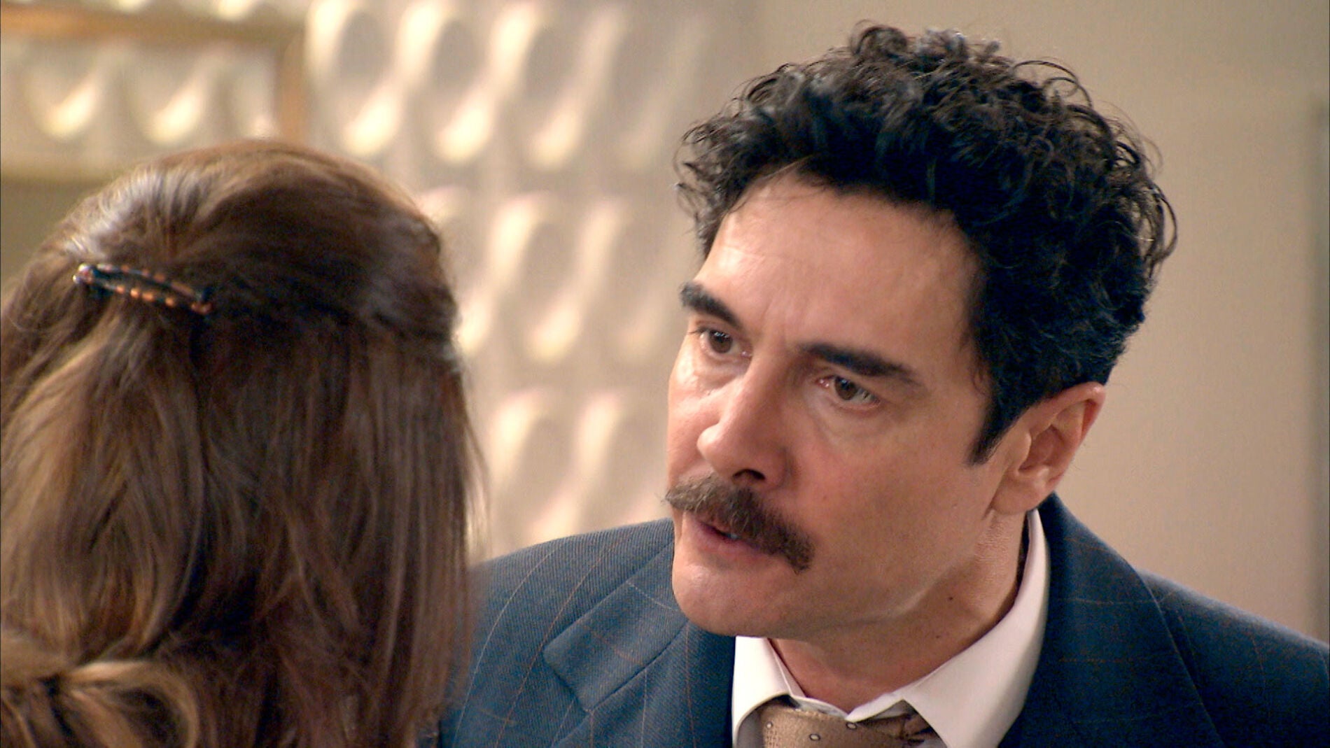Armando paga su odio con Irene