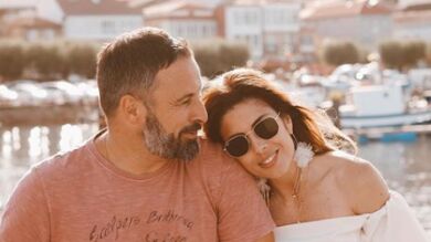 Lidia Bedman, mujer de Santiago Abascal, cobra 750 euros por publicar una foto y 1.450 por un vídeo