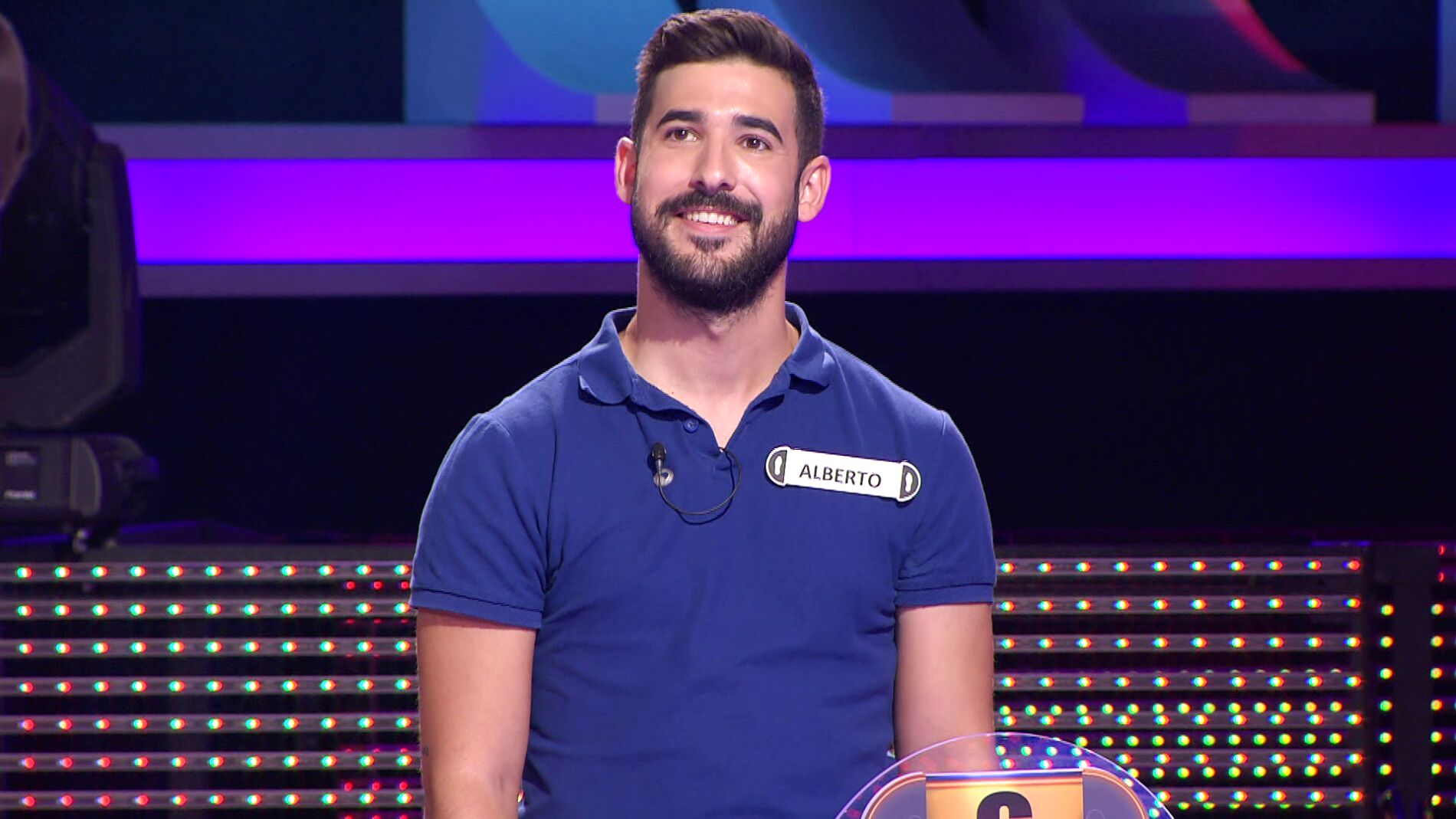 Arturo Valls encuentra el apellido que le viene perfecto a un conductor de ambulancias