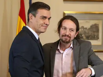 A3 Noticias 2 (12-11-19) Los dardos entre Pedro Sánchez y Pablo Iglesias que han acabado en abrazo A3 Noticias 2 (12-11-19) Los dardos entre Pedro Sánchez y Pablo Iglesias que han acabado en abrazo